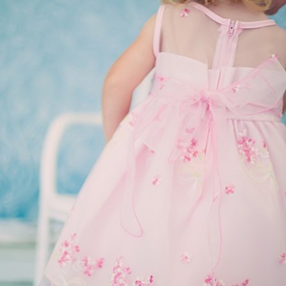 Baby Floral Embroidered Dress Flower Pin (A21) - Picture 3 of 4